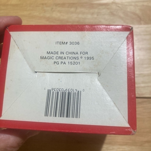 Christmas Collectable Reindeer & ornament salt and pepper shaker set - Picture 3 of 3